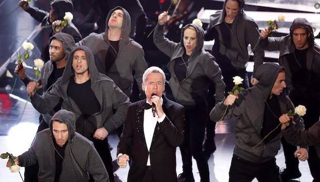 Sanremo prende il ritmo, la seconda serata diverte ed emoziona