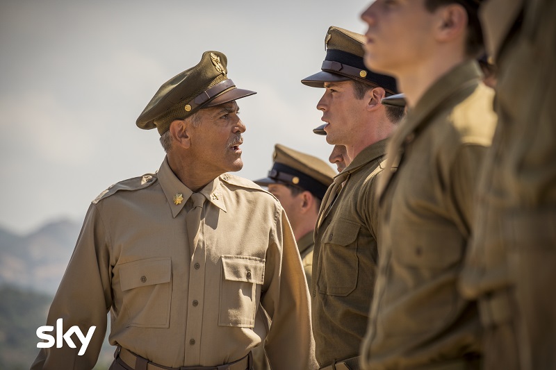 “CATCH-22”, prodotto da George Clooney: in arrivo su Sky Atlantic e su Sky Cinema Uno
