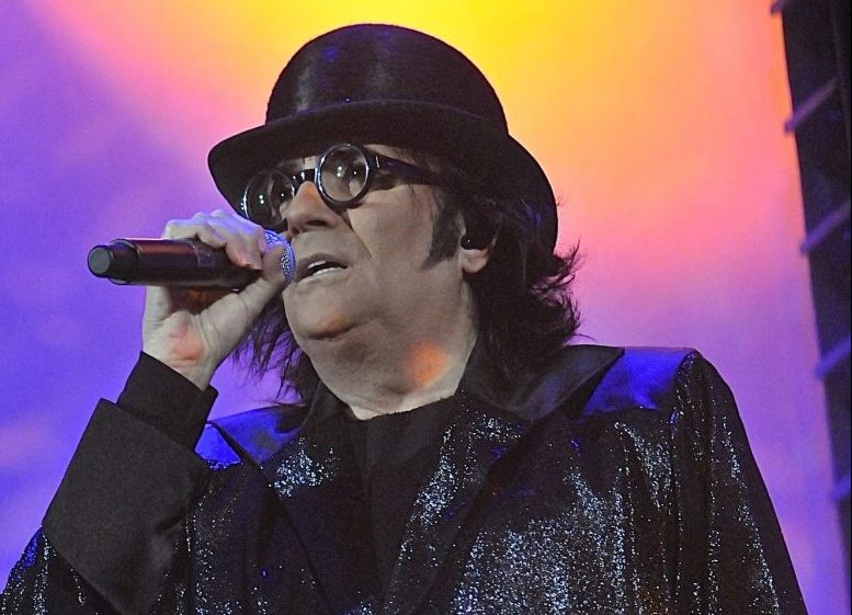 Renato Zero torna con “Zero il folle”