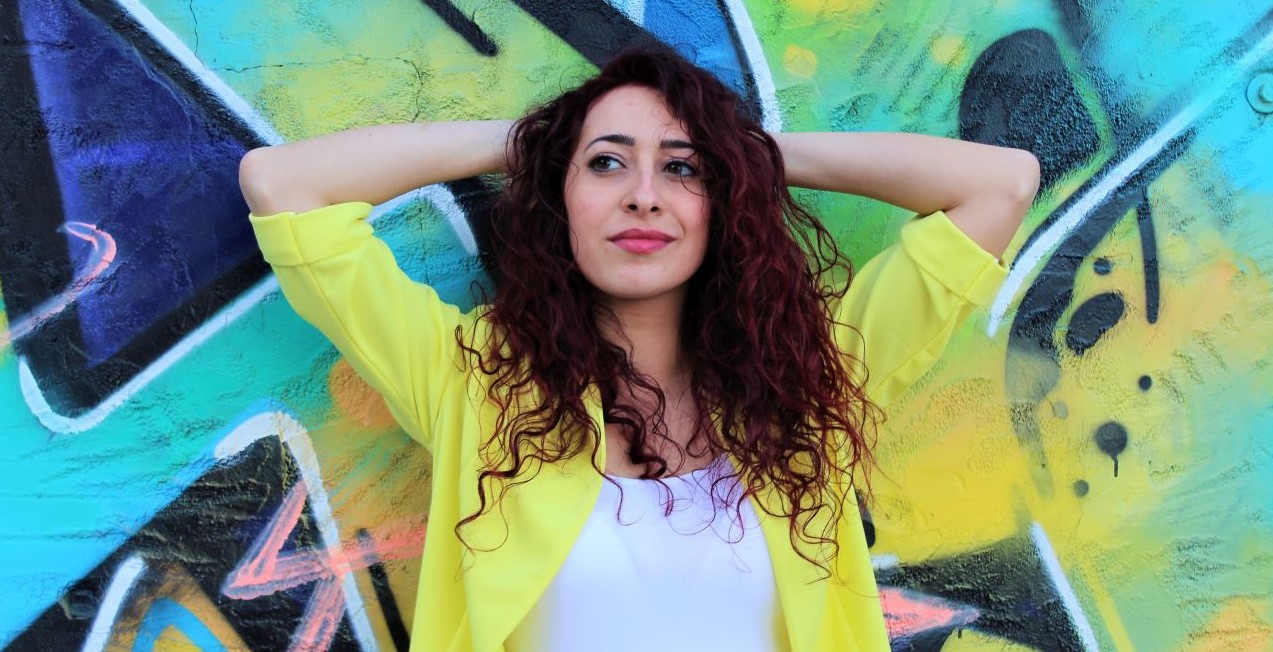 Veronica Perseo con “Vivere a metà”