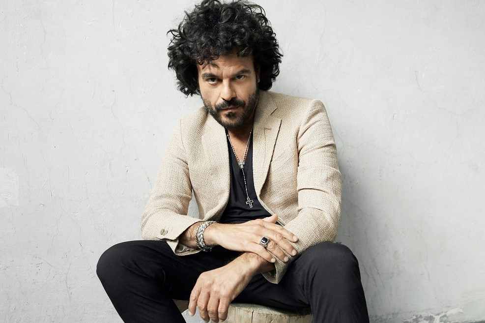 “INSIEME: GRANDI AMORI” DI FRANCESCO RENGA