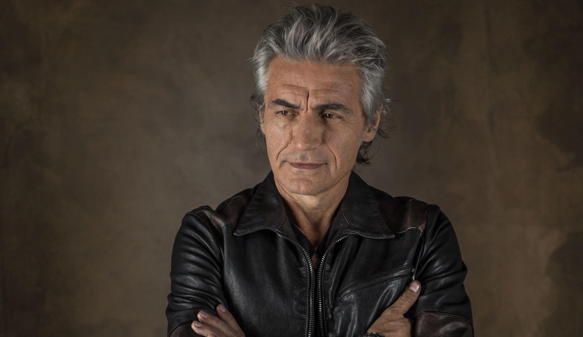 LUCIANO LIGABUE, RINVIATO AL 19 GIUGNO 2021: “30 ANNI IN UN GIORNO”