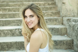 Miriam Galanti protagonista di “Sei in un paese meraviglioso”