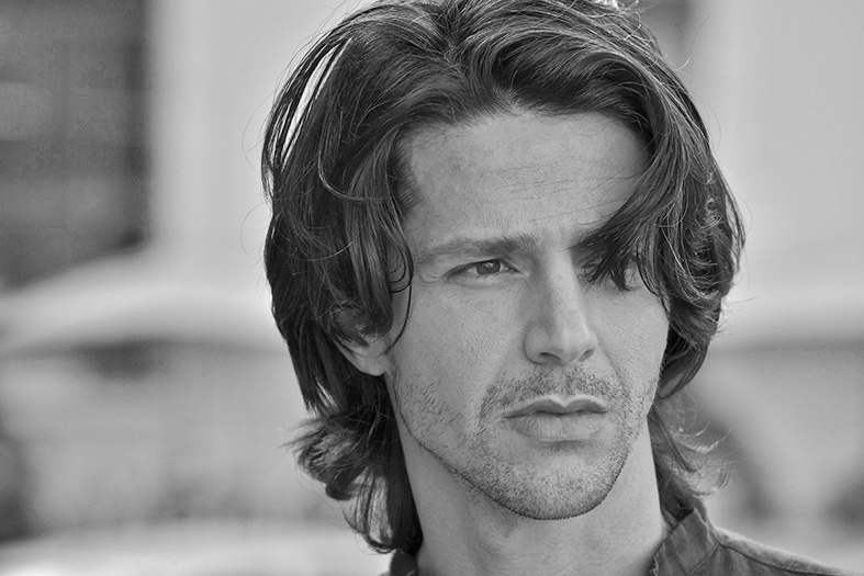 “Il mio corpo vi seppellirà”, con Gabriele Gallinari: “E’ stata una conquista e mi sono divertito come un matto”