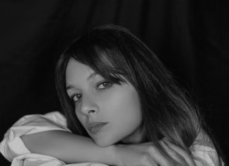 Sara Cardinaletti, volto di grande bellezza, su Rai 1 con “Un Professore”