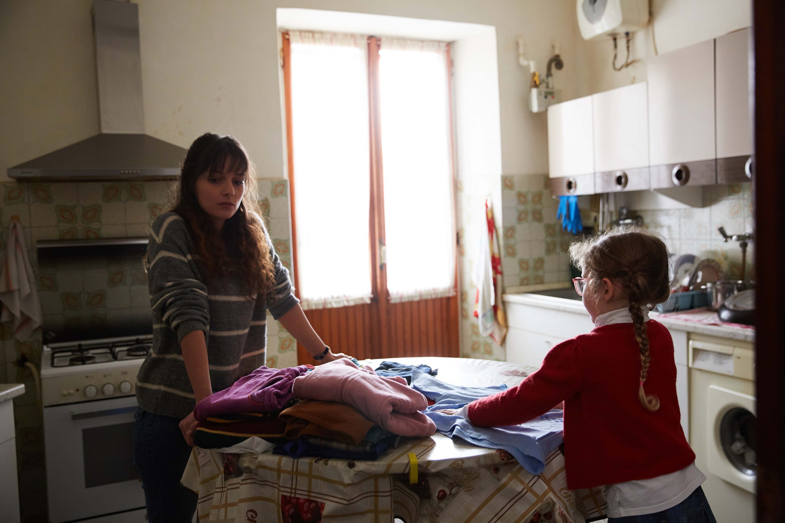 SARA CARDINALETTI in "Ghiaccio", diretta da Fabrizio Moro e Alessio De Leonardis