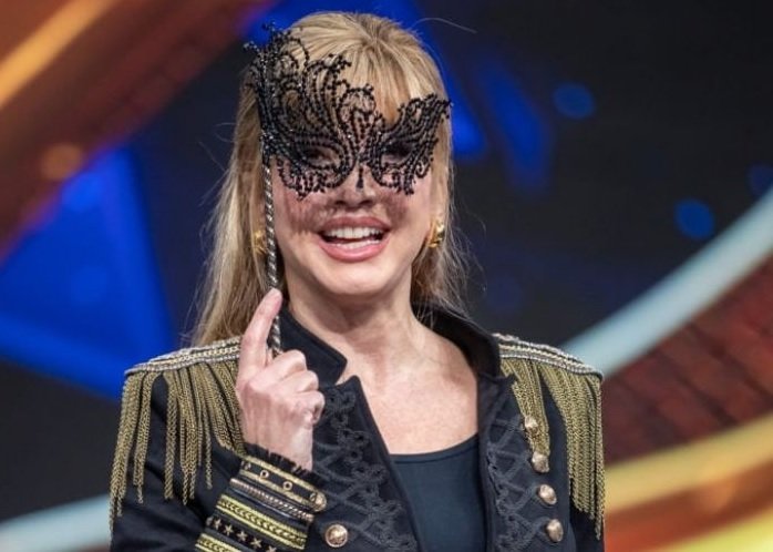 Il ritorno de IL CANTANTE MASCHERATO su Rai1 Il ritorno de IL CANTANTE MASCHERATO su Rai1