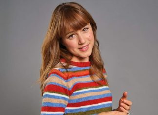 MARINA OCCHIONERO in “Studio Battaglia” MARINA OCCHIONERO in "Studio Battaglia