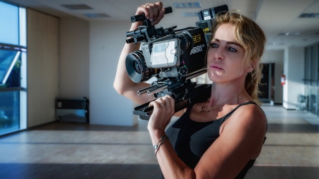 Claudia-Gerini_set-Tapirulàn