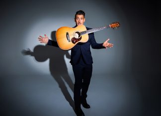 FRANCESCO GABBANI – tra news e tour Francesco Gabbani