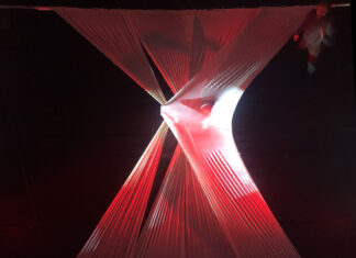 Mariana Porceddu in “Fontana Project” Mariana Porceddu in "Fontana Project"