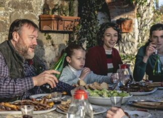 “Vivere non è un gioco da ragazzi” "Vivere non è un gioco da ragazzi" dal 15 maggio su Rai1