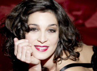 Donatella Finocchiaro, madrina del premio Atena Nike Donatella Finocchiaro