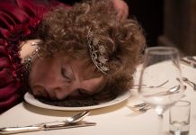 THE PALACE di Roman Polanski al cinema The Palace