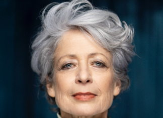 Paola Sambo in “Eppure cadiamo felici” Paola Sambo